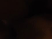 瘦弱小伙跟性欲超强的熟女阿姨激情乱伦