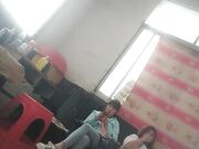 开挂式连续搞4次黄衣妹被肏怕了不想做对白精彩