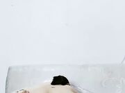 黑丝肚兜骚妹妹口交大鸡巴主动上位浪荡呻吟02