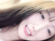 泡泡咕逼里塞葡萄挤出的刹那粉丝高潮刷礼物03