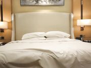 3000约外围 躺在胯下狂插樱桃小口 清纯女神乖巧可爱 香艳刺激必看