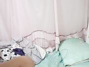 胖哥大战丰满吊钟奶妹子露脸传教打桩相互舌吻