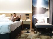 探花腰细胸大长腿妹没有调情口硬直接开操呻吟