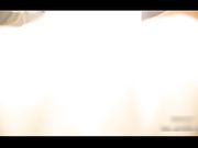 小学妹太嫩不敢使劲操 穿着衣服直接无套插嫩穴最后还是跪舔J8颜射