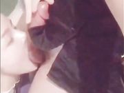 高颜值性感翘臀美女KTV包厢过生日喝多了偷偷扣逼逼