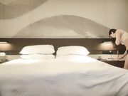 二选一身材苗条白衣模特逼紧娇喘连连