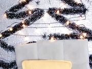 哺乳期的小奶妈深夜上线赚外快 全程露脸挤奶水给狼友看