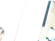 性感妖艳小骚货 诱人吊带丝袜 大黑牛震穴 翘起屁股抓屌舔弄 扒开内裤骑乘位操