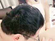 极品小少妇丝袜露脸跟小哥激情啪啪 口交大鸡巴让小哥吃奶舔逼