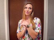 摩洛伊斯兰解放阵线莱娜 兰德里对继子滔滔不绝