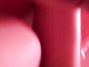 逼逼粉嫩淫骚的美女研究生校友会上再次碰到曾经的初恋男友后被带到出租屋体验