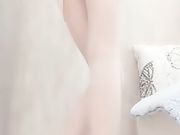 极品爆乳女神完具美少女 这样的玩具酱高跟丝袜爆乳 你喜欢吗？超级喷血诱惑 想被大J8操了