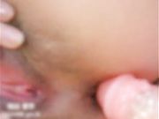 年龄看着不大但是奶大臀肥最主要是特骚特主动给中年男人毒龙舔脚舔鸡巴坐插伺候的舒坦