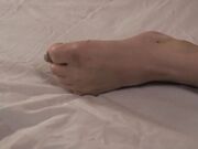 对于那些想要在被性交的同时被彻底戏弄的人 我们聚集了几个荡妇