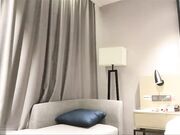 约了个气质高颜值美女啪啪，舌吻调情洗完澡开干上位骑坐侧入猛操