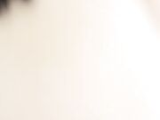 颜值不错的萌妹子被纹身哥各种玩逼 道具抽插扩阴器菊花都爆了特写骚逼