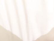 年轻小骚妹子无毛骚逼很是性感 露脸被大哥玩弄香蕉插进无毛骚逼看着很刺激