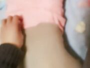 高颜值挺嫩妹子 来大姨妈给男友口交 苗条身材奶头摩擦非常诱人