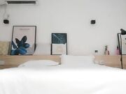 今晚约了个牛仔短裙萌妹 近距离拍摄摸奶调情特写口交 上位骑乘抽插猛操