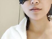 温柔的小猫就是喜欢被调教 宾馆房间被被遛狗 玩滴蜡舔脚指头 口活毒龙都平常