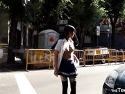 迪卡侬门事件女主CB站中日混血妹系列青春学生装双马尾大街上各种露出公园长椅上自慰喷水