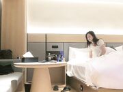 最近泡良成果 清纯大三学妹 酒店啪啪尽情享用良家诱人胴体