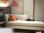 风骚姐姐屁股沟藏钱，翘臀等你干死她