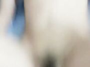 清纯嫩妹被大吊男友无套啪啪 干的高潮迭起 床单都湿了一大片