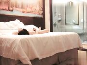 探花双飞两个性感大美妞情趣内衣极度诱惑小哥奋力猛操