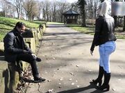 勾引陌生人在野外发生性关系 不问姓名