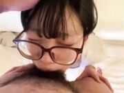 高质露脸泄密大学生究极反差大学在读眼镜妹不雅自拍流出3P吃精毒龙野战