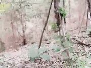 路边搭讪美女加微信相约旁边的小树林野战啪啪口爆射嘴里对白清晰