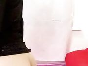 勾引一个小鲜肉到自己家里