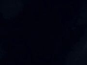 黑丝高跟女神发现被偷拍还表演艳舞 搔首弄姿配合直播 操完后主动说知道被偷拍