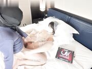 嫂子新婚夜叔嫂乱伦寂寞新娘发情手淫白虎小穴汁水狂流沾满手指被小叔爆操内射