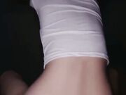 00后人妻模特性爱私拍粉丝接机在车里就玩起了车震