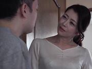 阿姨麻妃面带微笑地为我提供性服务1