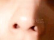 乱伦女儿 爸爸你的鸡巴好大啊 父亲的精液射满了女儿的嫩穴