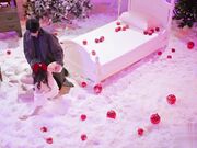 台湾顶美巨乳女神放荡的白雪公主享受梦寐以求的王子鸡巴