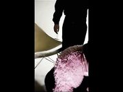 网吧色诱保安,男问:你干嘛?你是做什么的,女说:你干我就好了,问那么多干嘛!