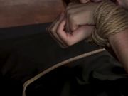 Fucked in Brutal Rope Bondage! 性虐被绳缚的红发女郎！