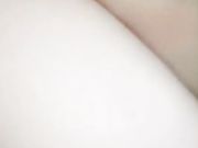 半夜驱车到郊外和白虎小太妹户外3P