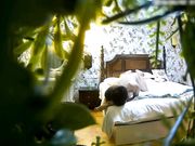 开房造爱瘦弱小伙打炮不含糊