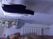 小胖肏老奶奶还让拉皮条的老太一起来