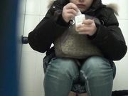 商场厕拍系列 皮裤妹子下面很干净