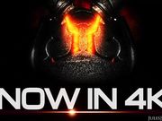 胳膊一样粗的大屌挤进她的小穴里