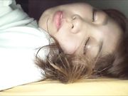 逼逼粉嫩的美女大学生约会网友被迷倒无套内射一穴白浆