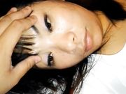 刚上班的小美女和2男同事一起吃饭时被忽悠的喝醉后带回去2人轮流不停的操