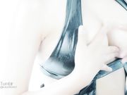 美乳女神小鸟酱尺度唯美诱惑黑色束缚衣 摸爆乳揉粉嫩穴