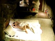 偷拍口活不错的肥仔舔到女友不要不要的